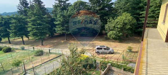 4 bedrooms House in Meina, Italy No. 381682 17