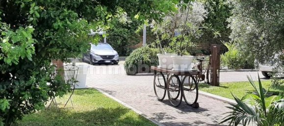 111m² Commercial property in Putignano, Italy No. 311407 13