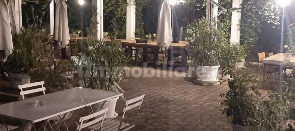 111m² Commercial property in Putignano, Italy No. 311407 4