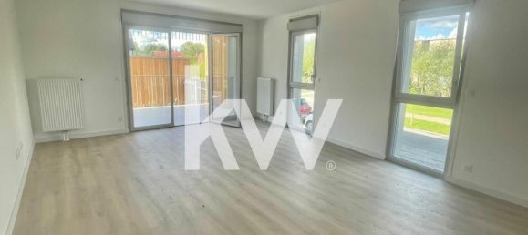 2 bedrooms Apartment in Villeneuve-d'Ascq, France No. 243259 3