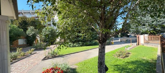 3 Schlafzimmer Wohnung in Milan, Italy, Nr. 364984 3