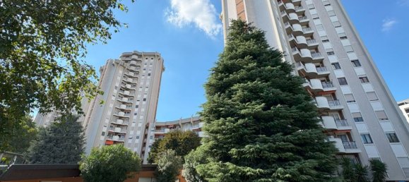 3 Schlafzimmer Wohnung in Milan, Italy, Nr. 364984 2