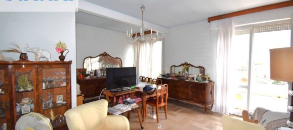 2 chambres Penthouse à Viareggio, Italy No. 192014 9