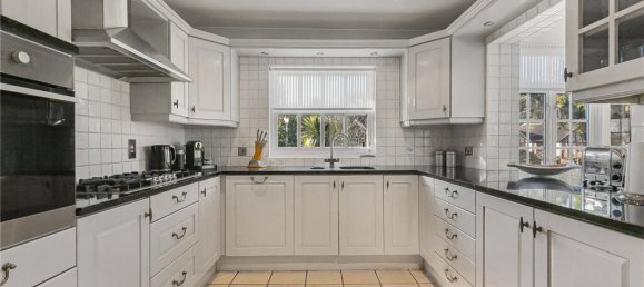 4 Schlafzimmer Haus in Potters Bar, United Kingdom, Nr. 6523 28