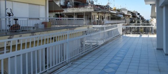 Квартира с 2 спальнями в Салоники, Греция № 53930 3