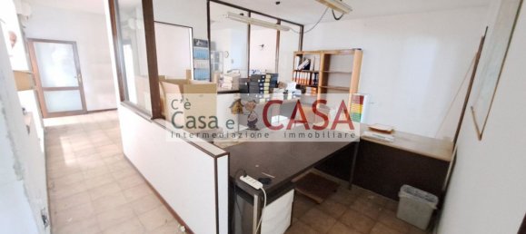 250m² Office in Noventa Padovana, Italy No. 179188 7