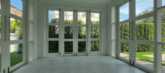 4 bedrooms Villa in Chalong, Thailand No. 6115 6