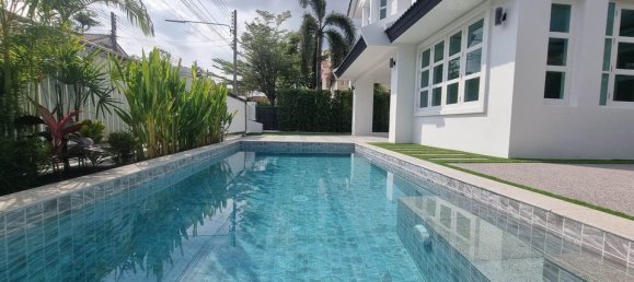 4 bedrooms Villa in Chalong, Thailand No. 6115 7