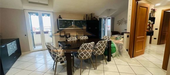 3-Zimmer Wohnung in Giugliano in Campania, Italy, Nr. 285229 11