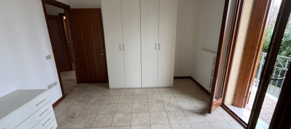 3 rooms Apartment in Massanzago, Italy No. 145169 17