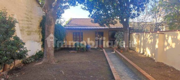 3 bedrooms House in Agliana, Italy No. 148763 5