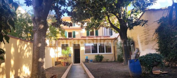 3 bedrooms House in Agliana, Italy No. 148763 9