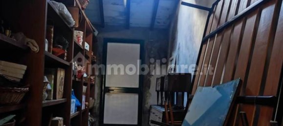 3 bedrooms House in Agliana, Italy No. 148763 2