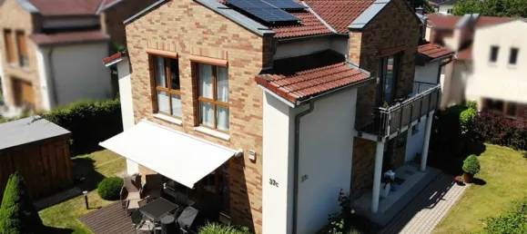 4 bedrooms House in Stormarn, Germany No. 13817 2