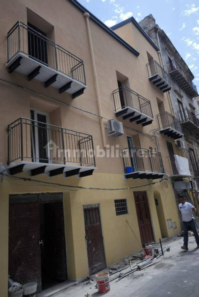 1 bedroom Apartment in Palermo, Italy No. 321969