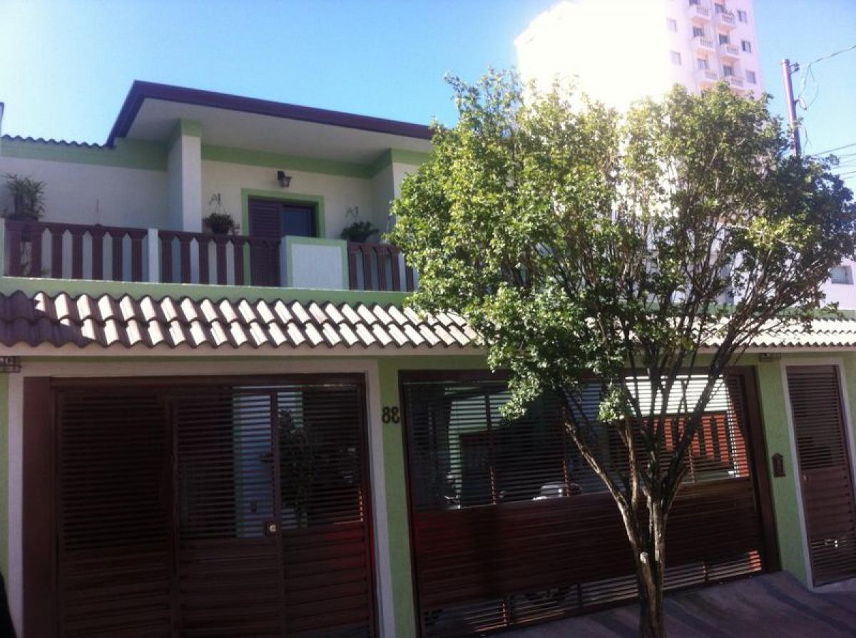 Casa de 4 dormitorios en Sao Paulo, Brazil No. 488299