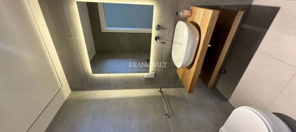 1 bedroom Apartment in Saint Julian's, Malta No. 5238 6