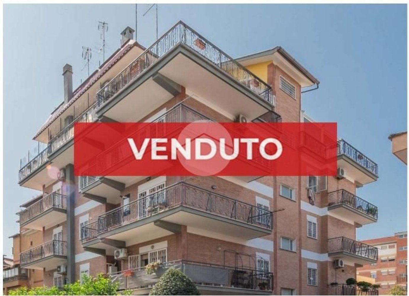 Apartamento de 3 dormitorios en Rome, Italy No. 338037