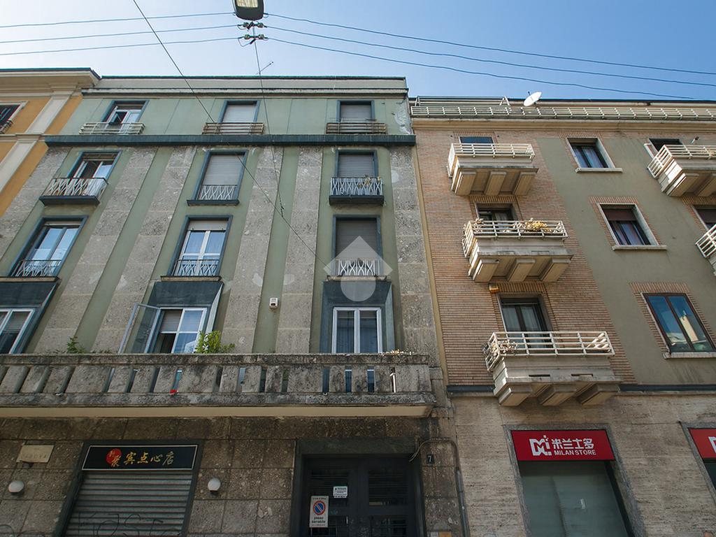 1 غرف نوم شقة في Milan, Italy رقم 386052