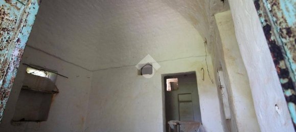 Studio in Ostuni, Italy No. 196333 4