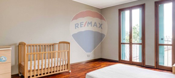 2 bedrooms Apartment in Cassano Magnago, Italy No. 327941 10