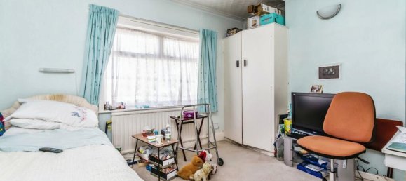 3 bedrooms Commercial property in Croydon, United Kingdom No. 8142 6