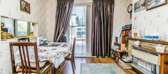 3 bedrooms Commercial property in Croydon, United Kingdom No. 8142 11