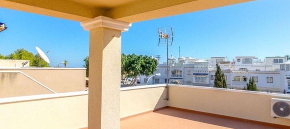 3 غرف نوم فيلا في Alicante, Spain رقم 176502 26