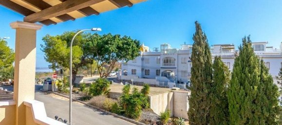 3 غرف نوم فيلا في Alicante, Spain رقم 176502 22