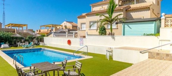 3 غرف نوم فيلا في Alicante, Spain رقم 176502 5