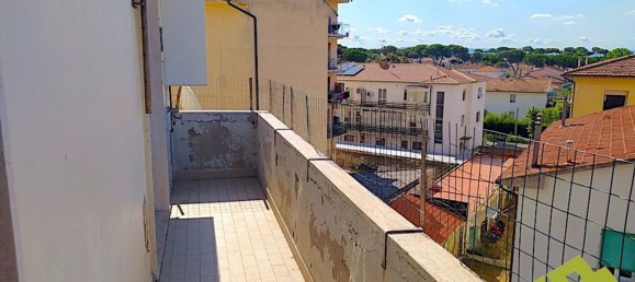 4 rooms Apartment in Rosignano Marittimo, Italy No. 267654 10