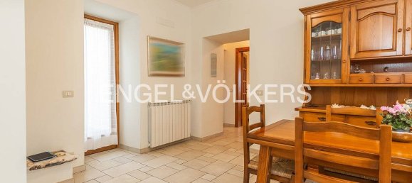 5 bedrooms Villa in Velletri, Italy No. 102146 5