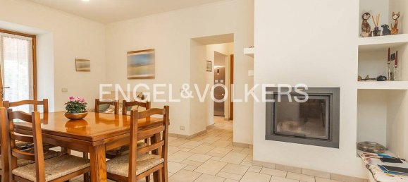 5 bedrooms Villa in Velletri, Italy No. 102146 4