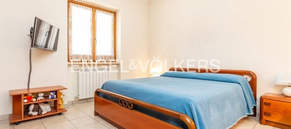5 bedrooms Villa in Velletri, Italy No. 102146 13