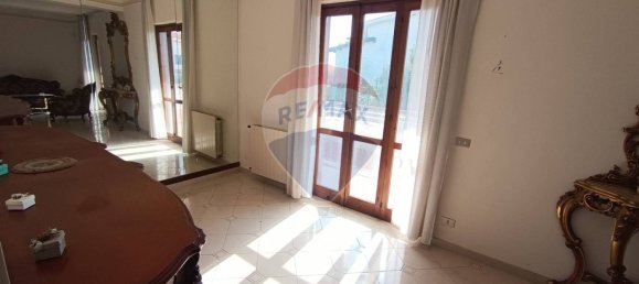 Villa de 4 dormitorios en Formia, Italy No. 110117 21