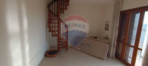 Villa de 4 dormitorios en Formia, Italy No. 110117 11