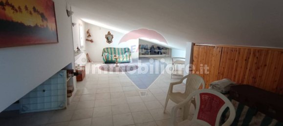 Villa de 4 dormitorios en Formia, Italy No. 110117 31