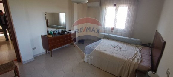 Villa de 4 dormitorios en Formia, Italy No. 110117 13