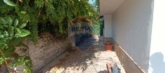 Villa de 4 dormitorios en Formia, Italy No. 110117 5