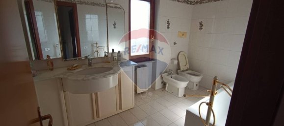 Villa de 4 dormitorios en Formia, Italy No. 110117 17