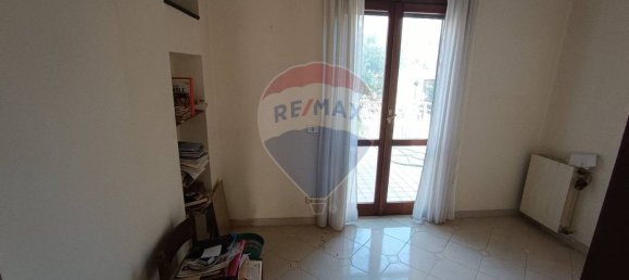 Villa de 4 dormitorios en Formia, Italy No. 110117 22