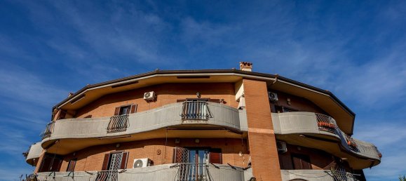 4-Zimmer Doppelhaus in Monte Compatri, Italy, Nr. 163939 25
