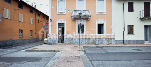5 rooms Apartment in Caselle Torinese, Italy No. 318326 32
