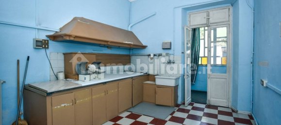 5 rooms Apartment in Caselle Torinese, Italy No. 318326 18