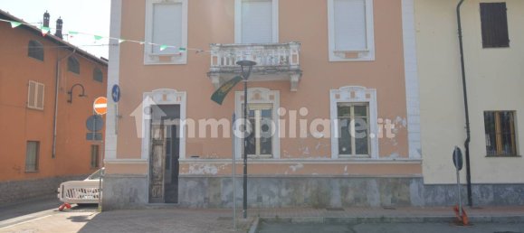 5 rooms Apartment in Caselle Torinese, Italy No. 318326 2