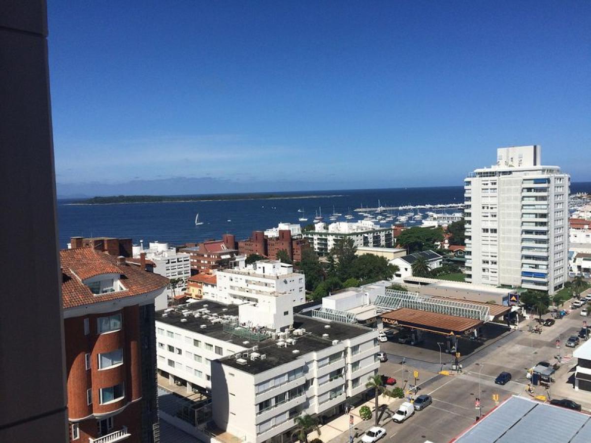 3 bedrooms Apartment in Maldonado, Uruguay No. 273