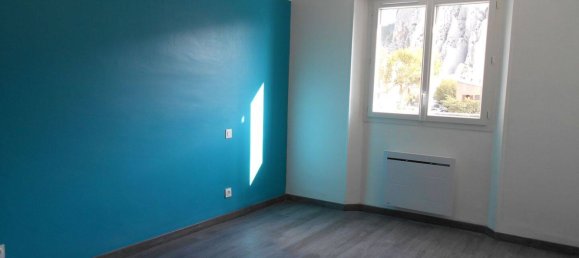 3 chambres Appartement à Sisteron, France No. 329323 7