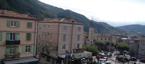 3 chambres Appartement à Sisteron, France No. 329323 14