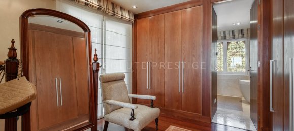 8 bedrooms Villa in Estepona, Spain No. 24231 9