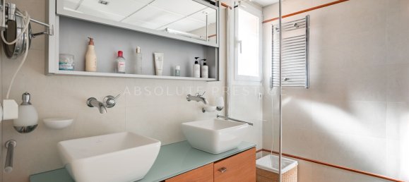 8 bedrooms Villa in Estepona, Spain No. 24231 25